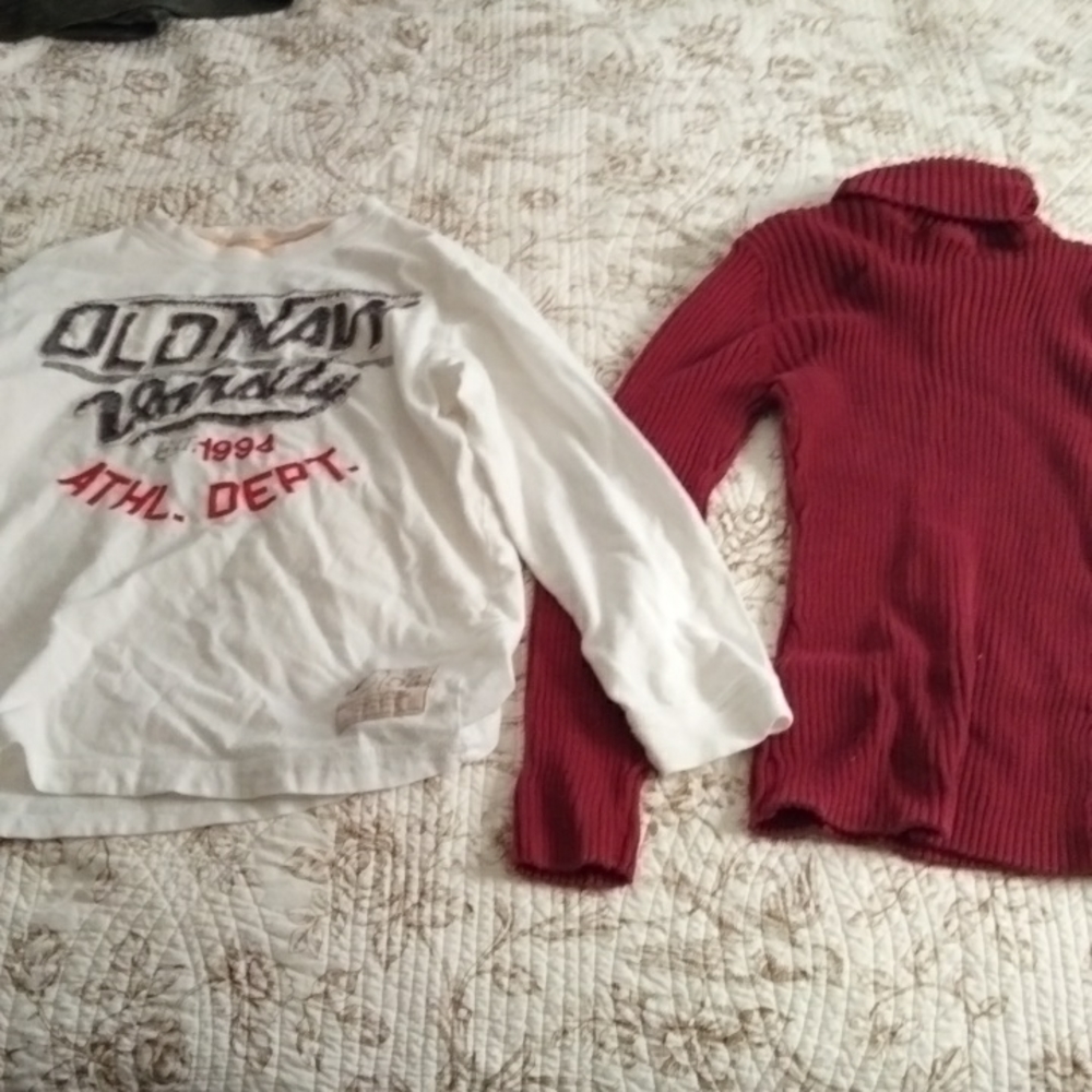 Old navy long sleeved shirt and ruff hewn turtleneck women's